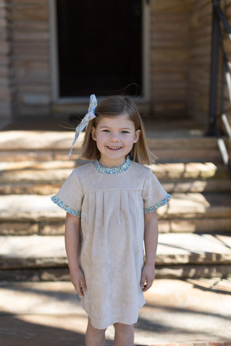 Georgia Dress Short Sleeve in Toast Non-Wrinkle Corduroy