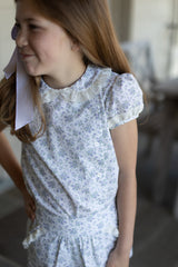 Mary Hollyn Top Short Sleeve in Lavender Fields