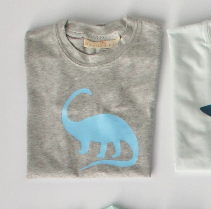 Boy Tee Short Sleeve Basic in Grey Knit w/ Vinyl Brachiosaurus