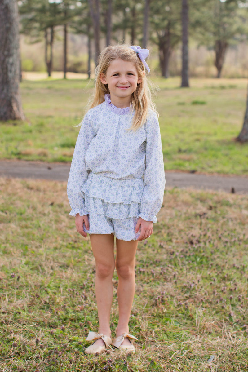Izzie Shorts in Lavender Fields