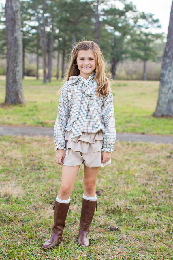 Izzie Shorts in Toast Non-Wrinkle Corduroy