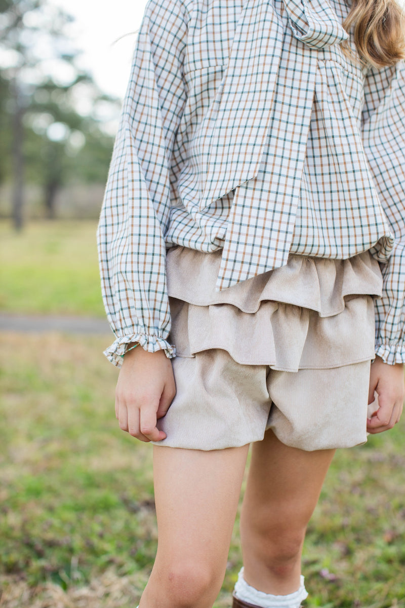 Izzie Shorts in Toast Non-Wrinkle Corduroy