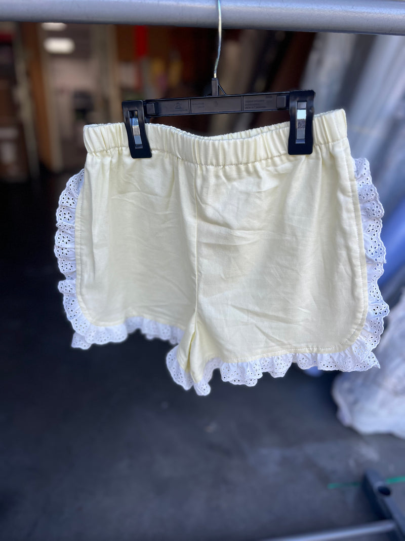 Mary Alex Shorts in University Yellow Oxford w/ Lace