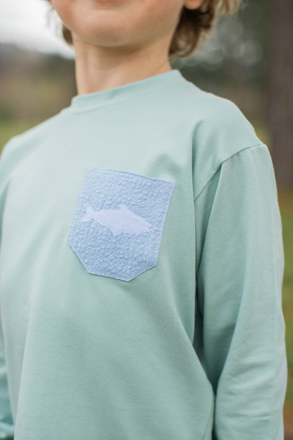 Boy Tee Long Sleeve Premium in Mist Knit with Pocket w/ Mini Trout